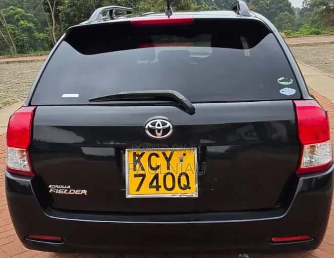 Toyota Corolla Fielder 2014 Black