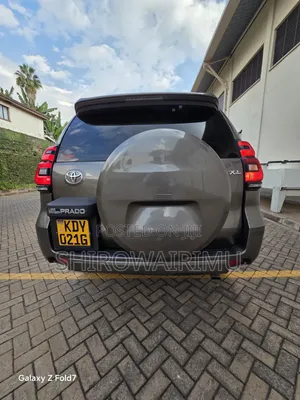 Toyota Land Cruiser Prado 2015 Brown
