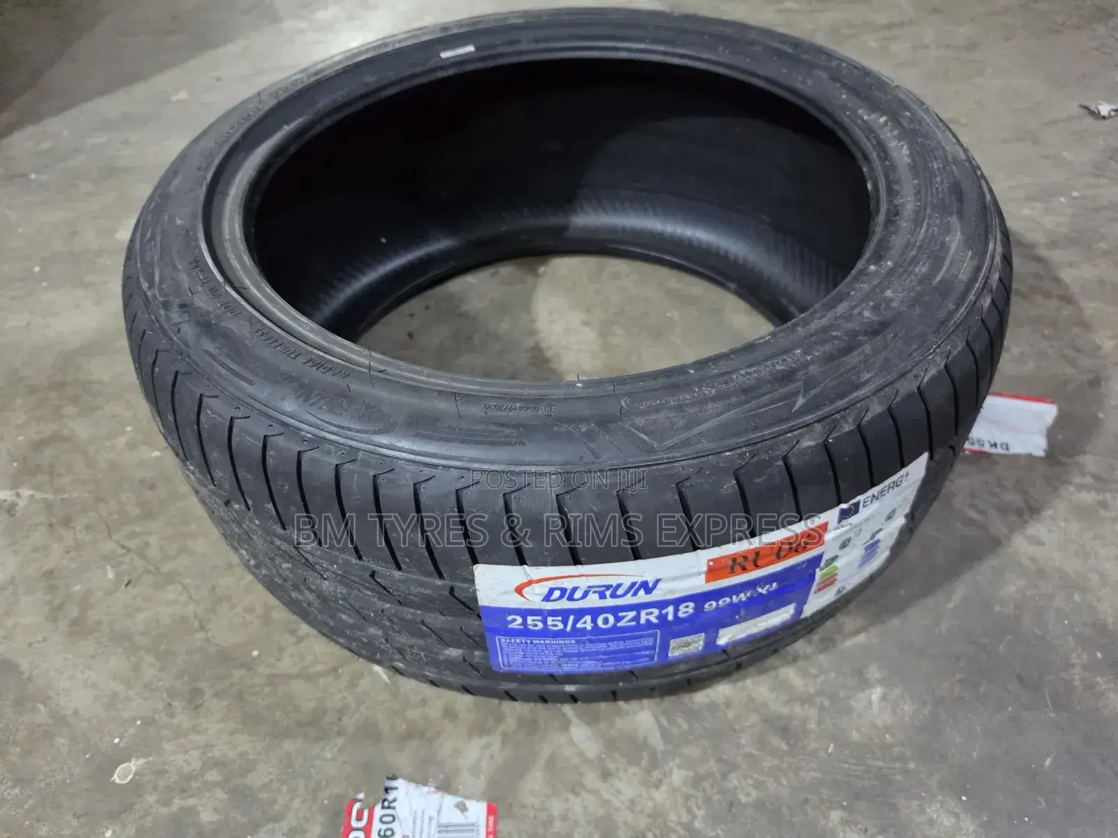 255 /40 R18 Durun Tires (Xl)