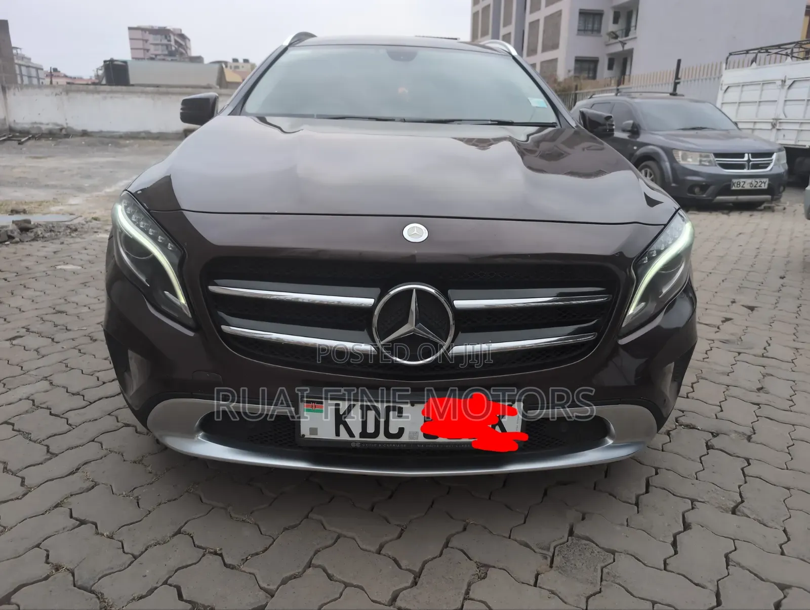 Mercedes-Benz GLA 250 2015 Brown