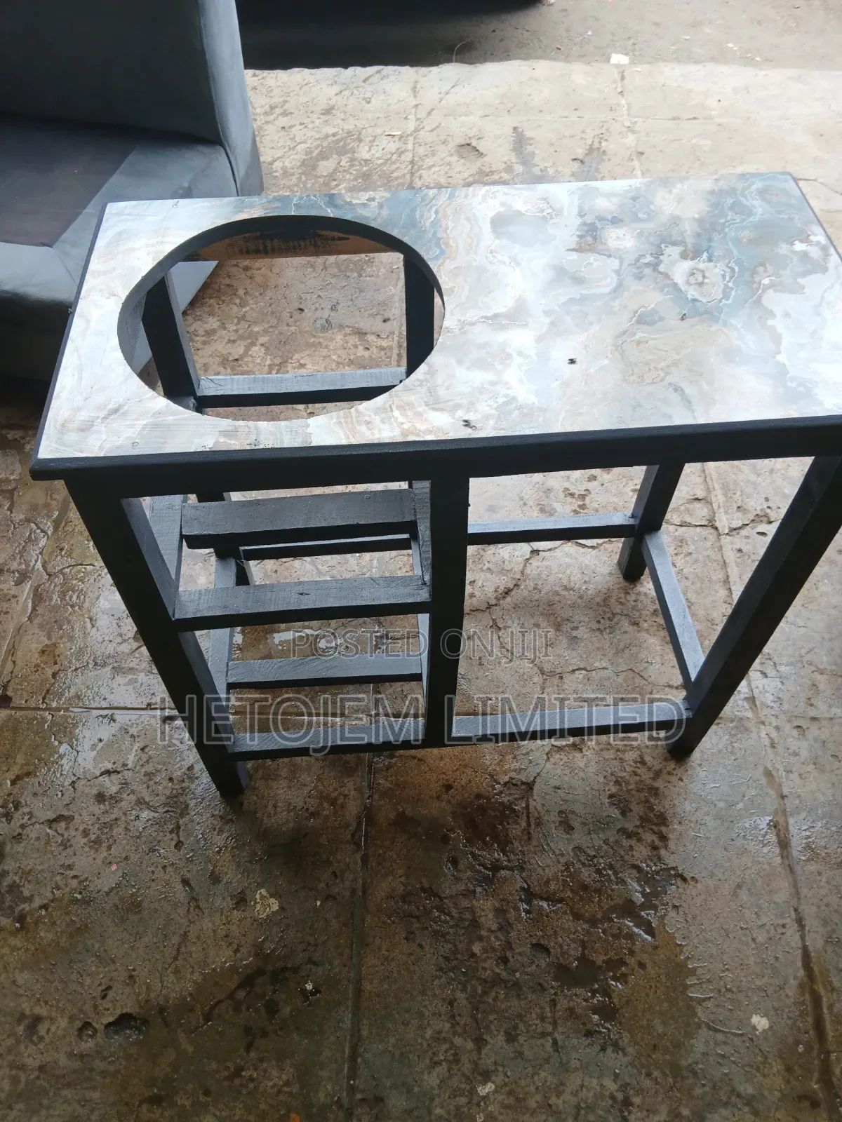 Simple Gas Table With Gas Hole – Only KSh 2199