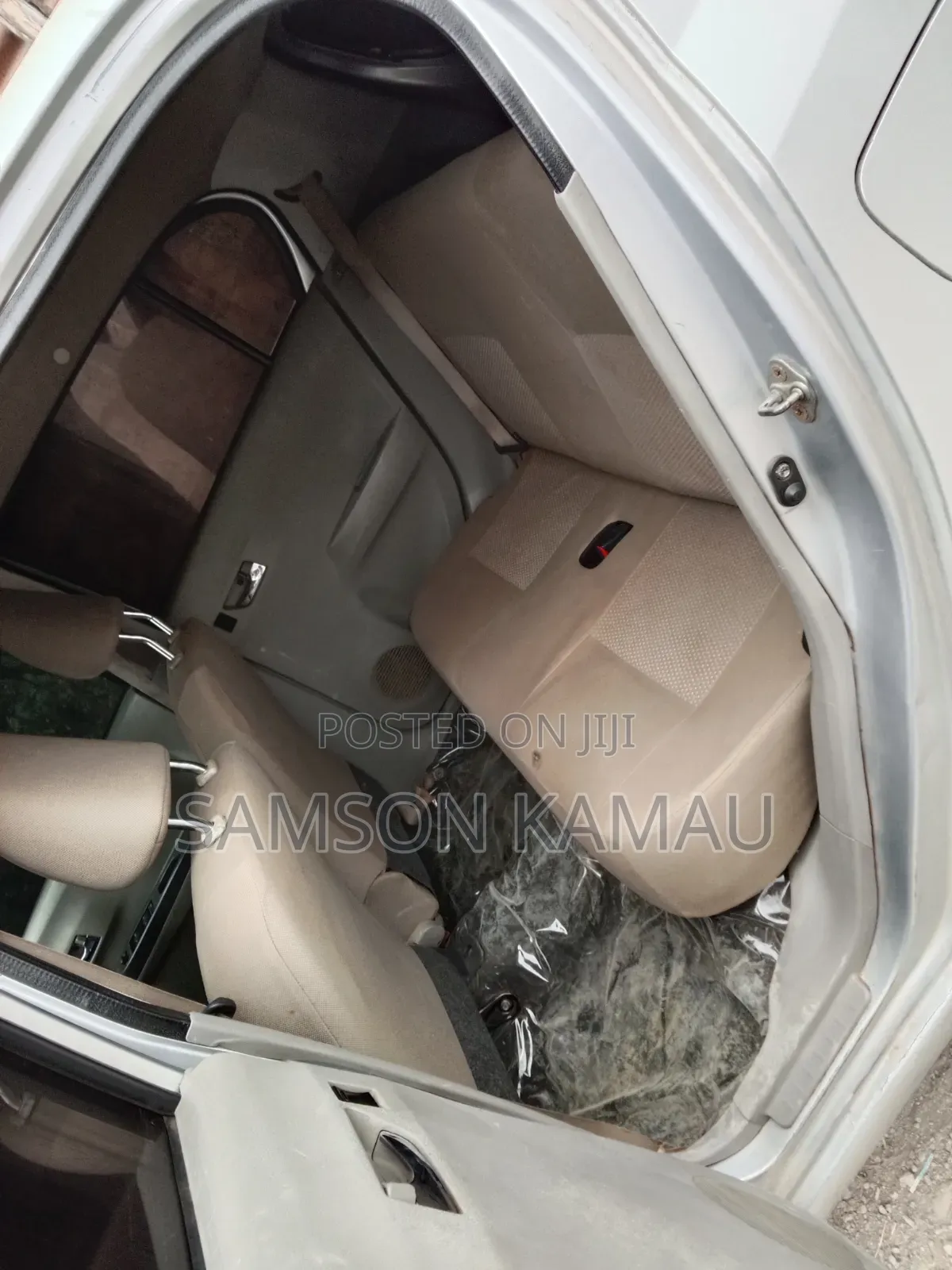 Daihatsu Mira 2012 Silver