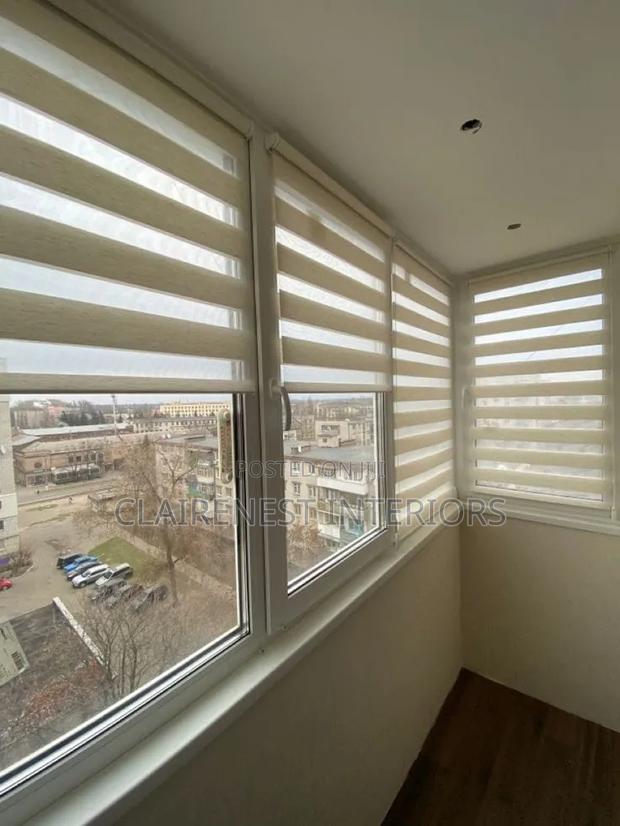 Polished Look in Office Windows, Horizontal Office Window Blinds - main view