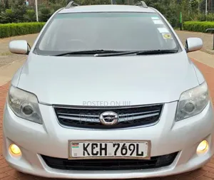 Toyota Corolla Fielder 2010