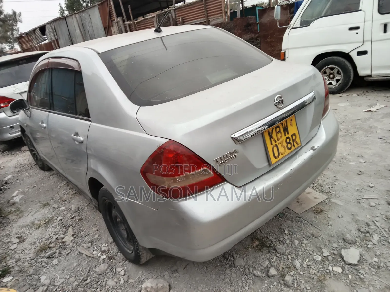 Nissan Tiida 2008 Silver
