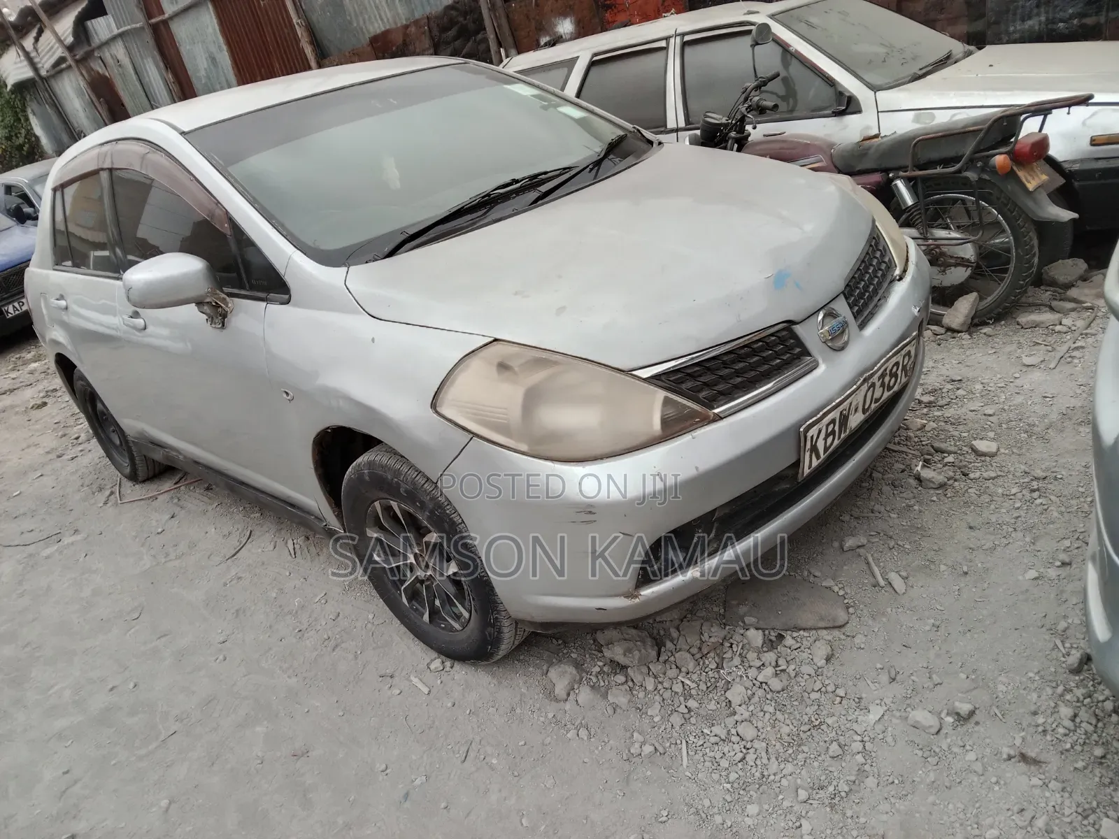 Nissan Tiida 2008 Silver