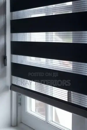 Where Comfort Meets Elegance, Horizontal Office Window Blinds