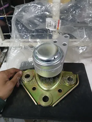 Mazda Demio Verisa Engine Mounting