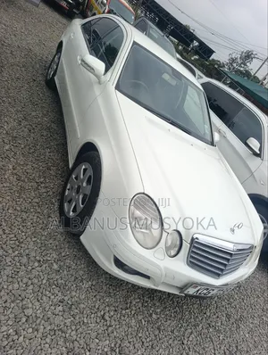 Mercedes-Benz E250 2008 White