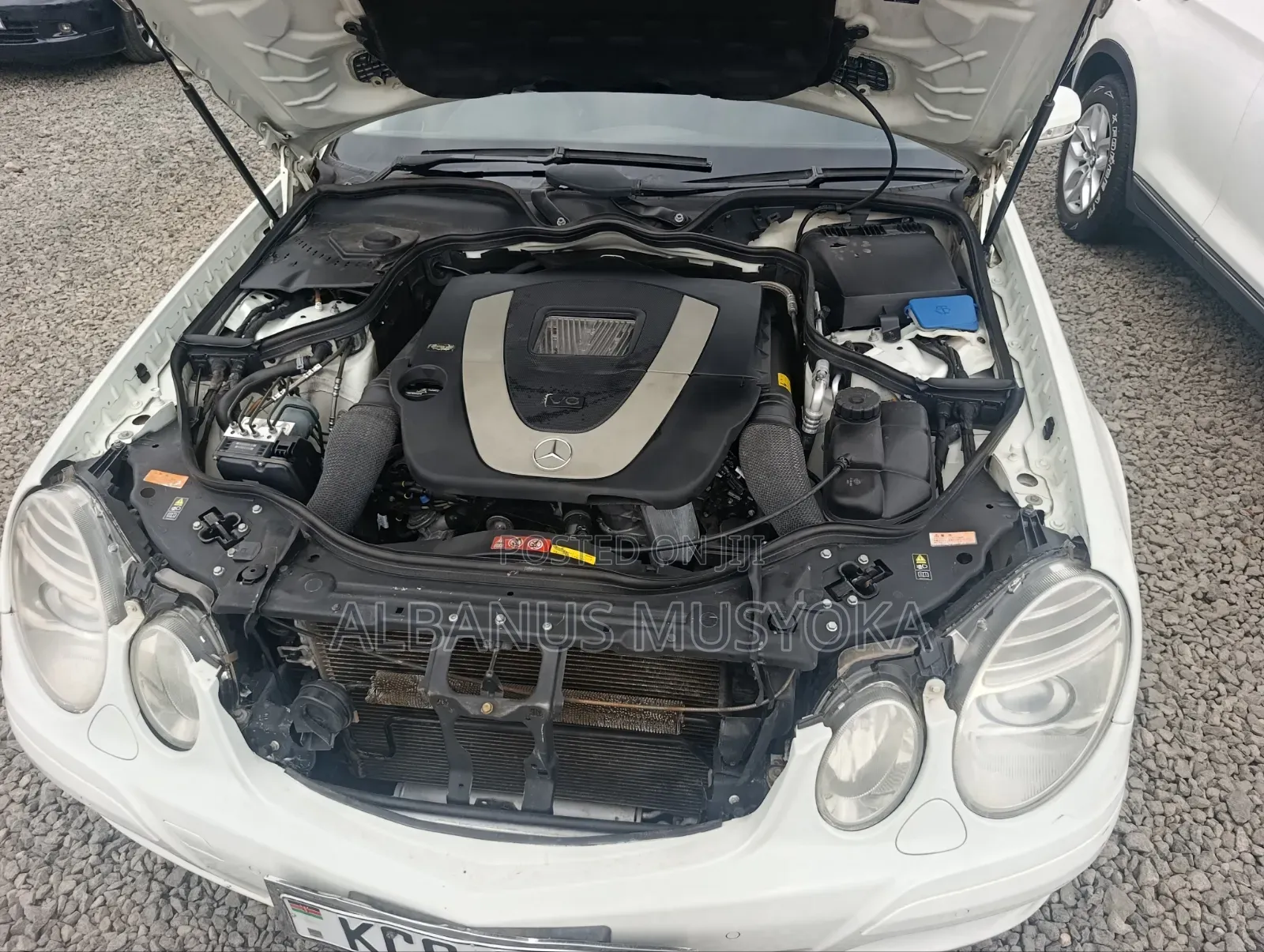 Mercedes-Benz E250 2008 White