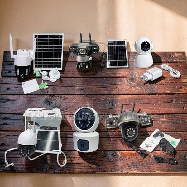 Full Color Night Vision 4G Wifi Rotating Dual Triple Lens SolarCameras