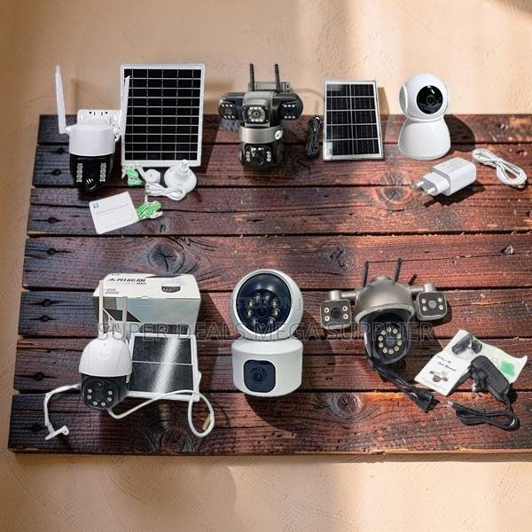Smart Home Security 4G andWifi Rotating Dual Triple Lens Solar Cameras - main view