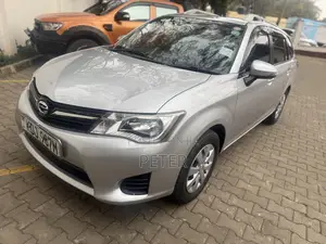 Toyota Corolla Fielder 2015 Silver