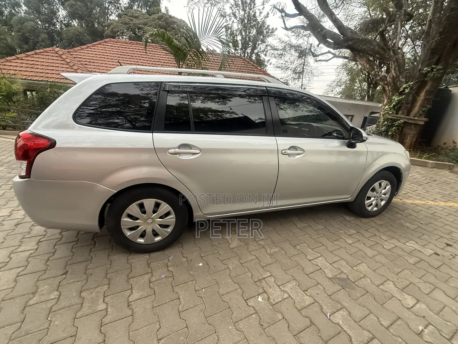 Toyota Corolla Fielder 2015 Silver