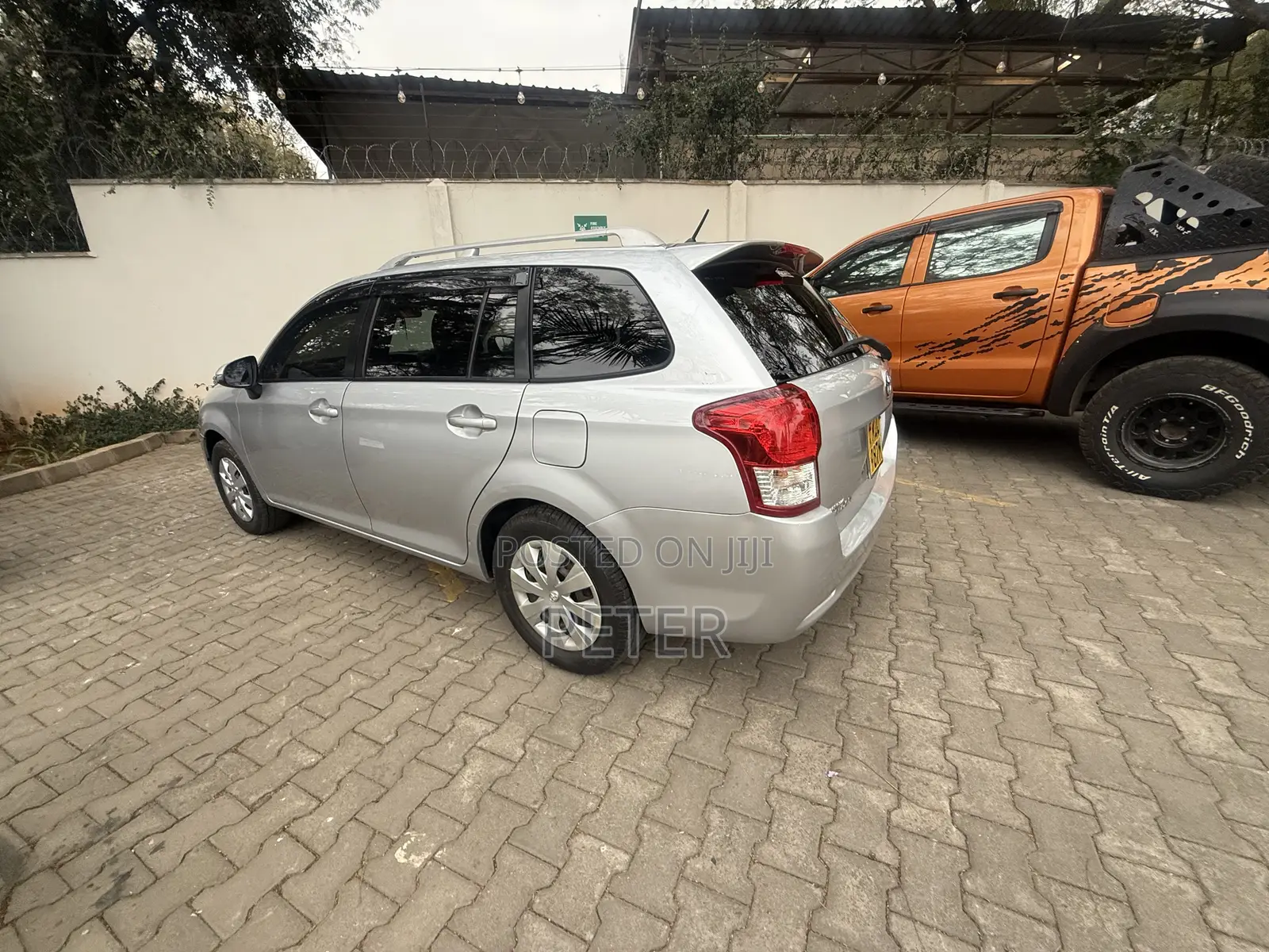 Toyota Corolla Fielder 2015 Silver