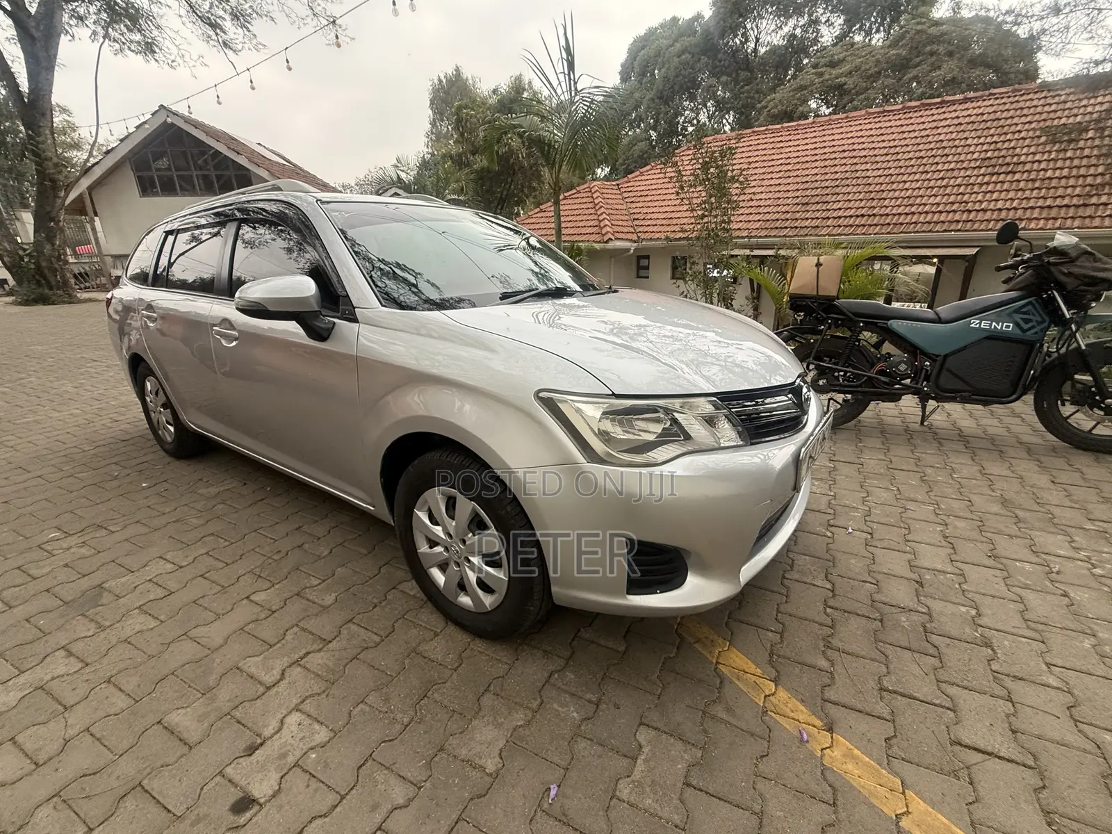Toyota Corolla Fielder 2015 Silver
