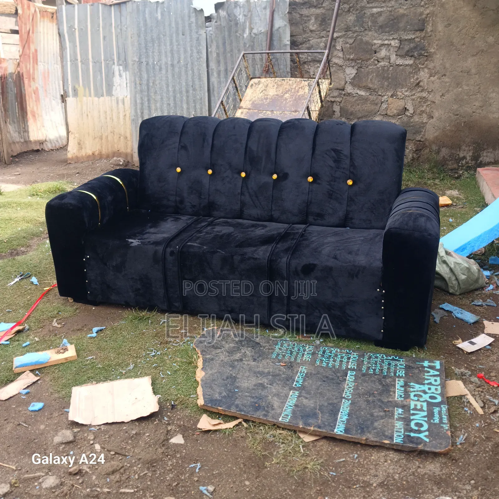 Sofa Set /TV Stands/Coffee Table
