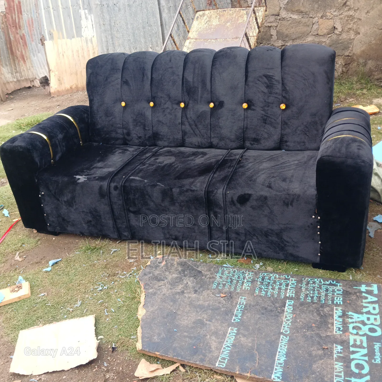 Sofa Set /TV Stands/Coffee Table