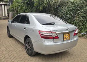 Toyota Premio 2011 Silver