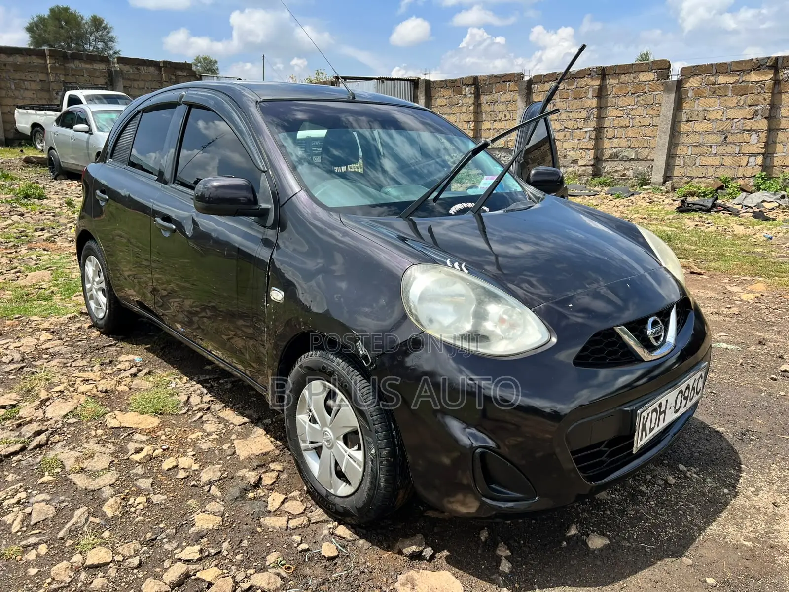 Nissan March 2015 Black