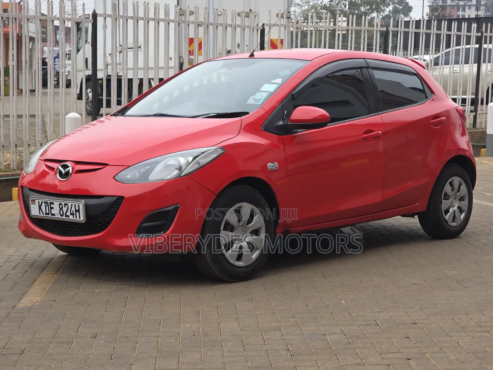 Mazda Demio 2014 Red