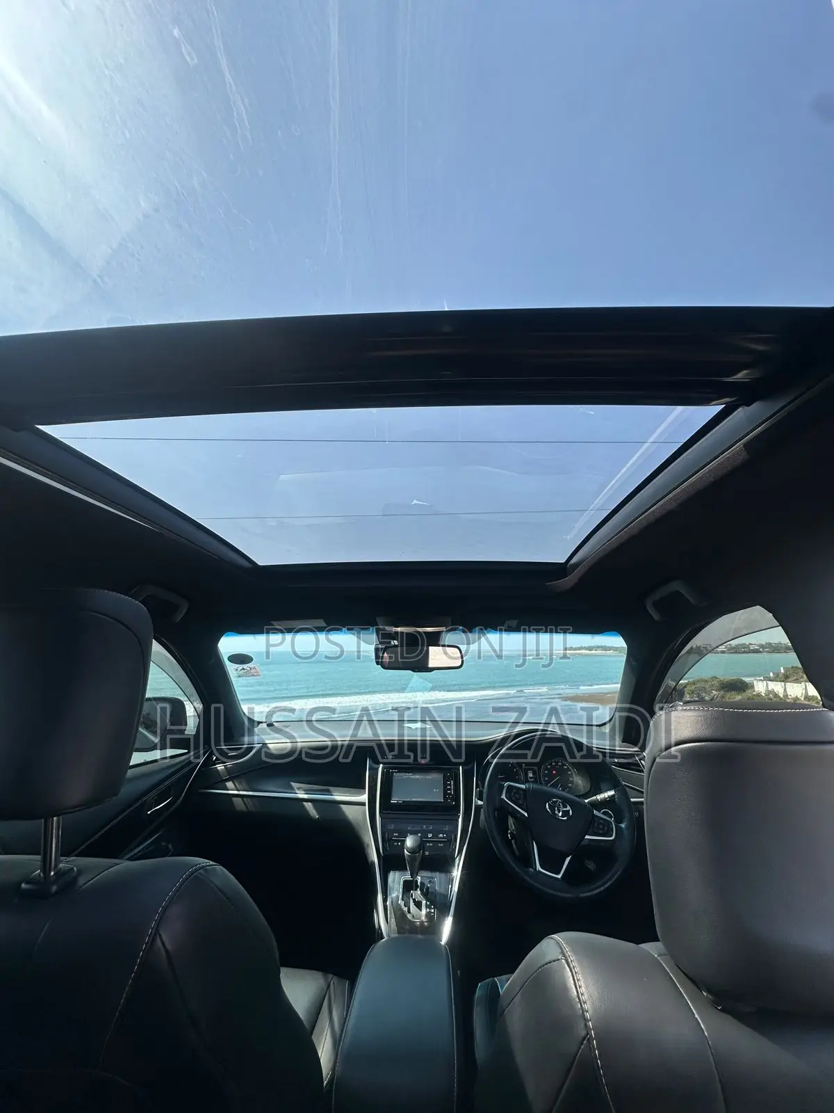 Toyota Harrier 2.0 2019 Black