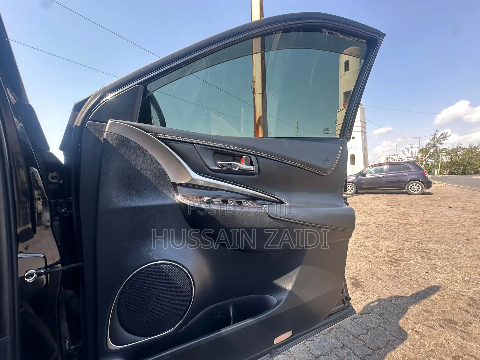 Toyota Harrier 2.0 2019 Black