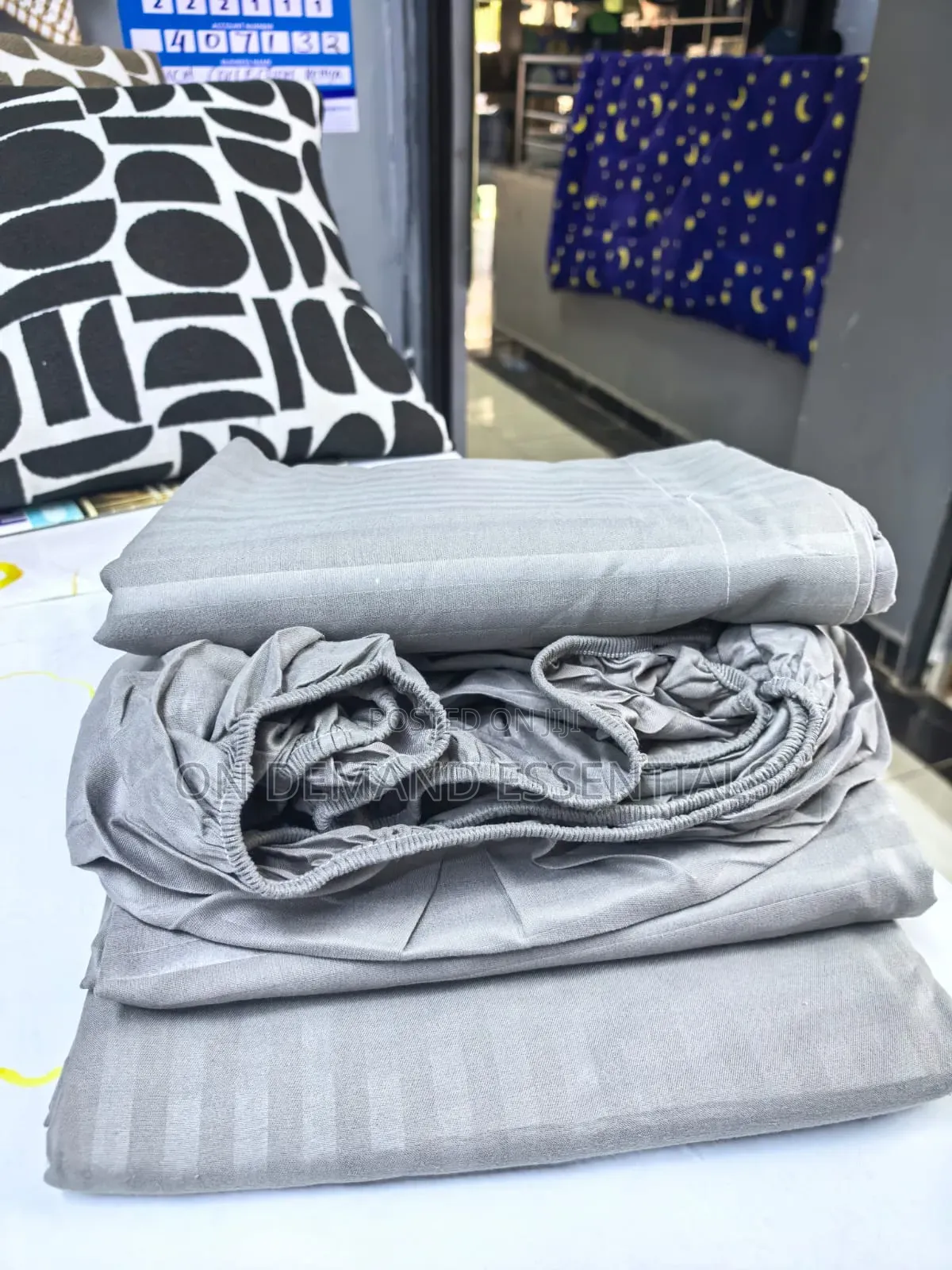 White Striped Fitted White Bedsheets