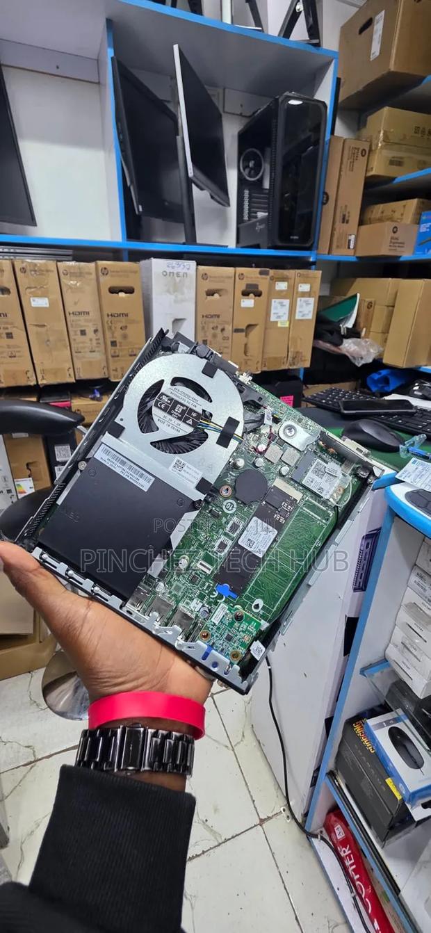 Lenovo ThinkCentre M910 Tiny 16GB Intel Core i5 SSD 256GB - thumbnail 3