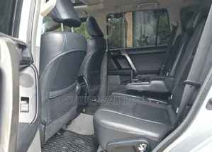 Toyota Land Cruiser Prado 2012 Silver