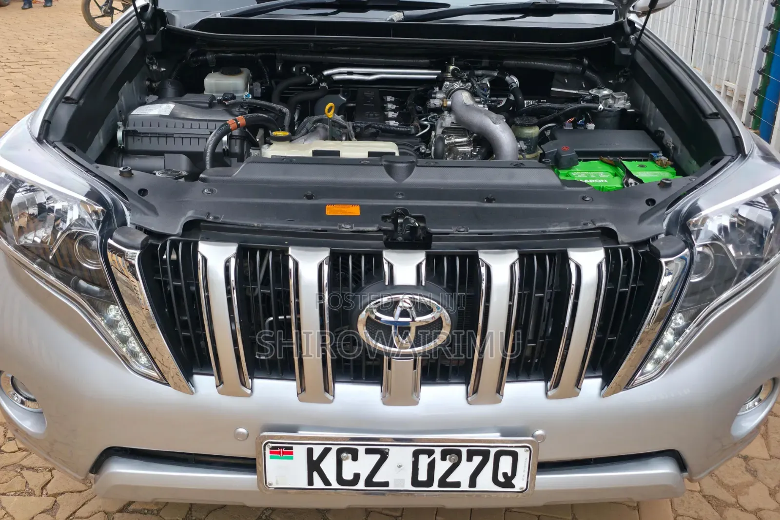 Toyota Land Cruiser Prado 2012 Silver