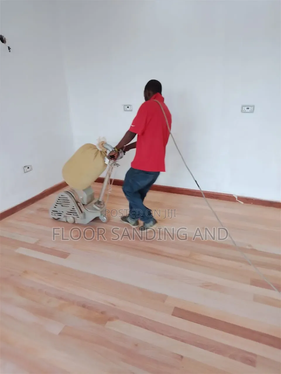 Wooden Floor Sanding and Refinishing Service