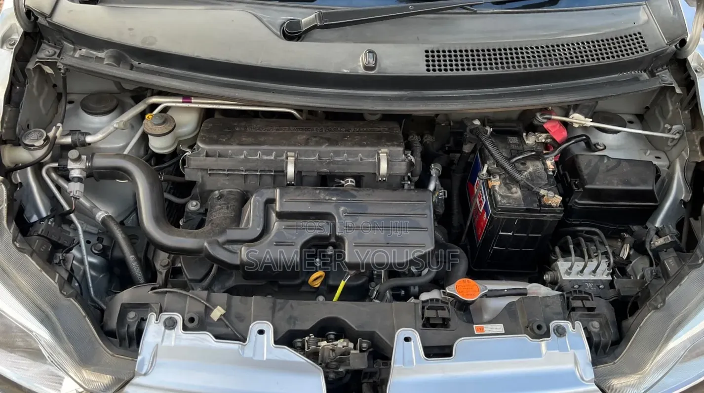 Daihatsu Mira 2018 Silver