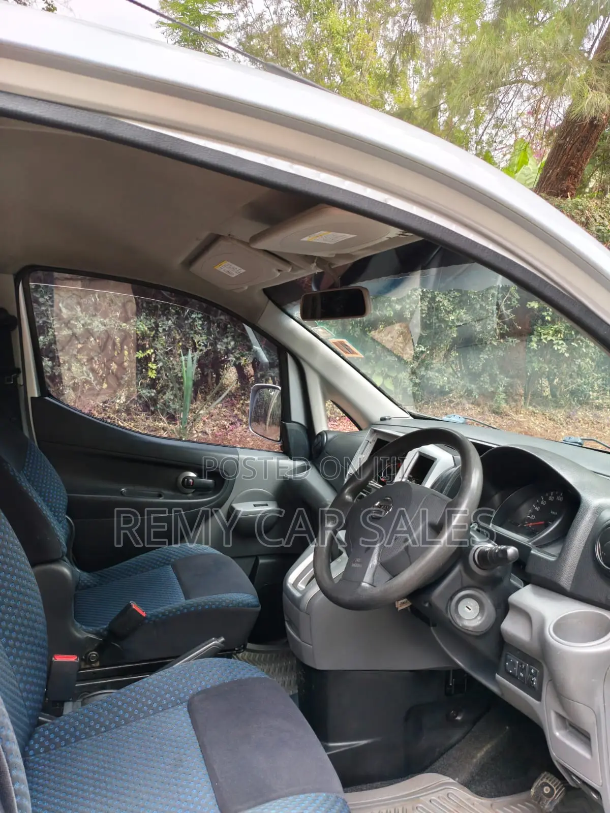 Nissan NV200 2012 Silver