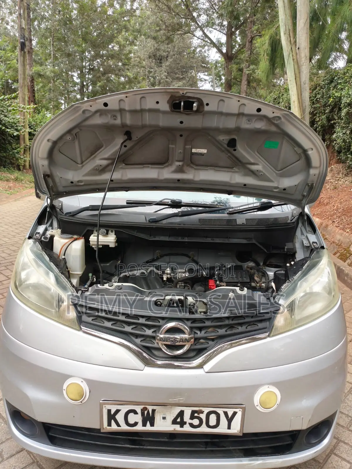 Nissan NV200 2012 Silver