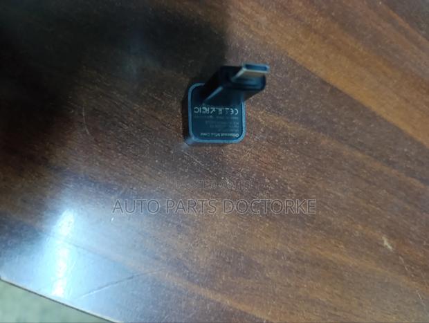 Ottocast Apple/Android Car Play Dongle - thumbnail 3