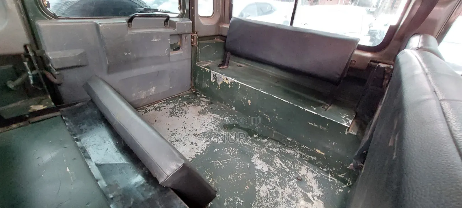 Land Rover Defender 2003 Green