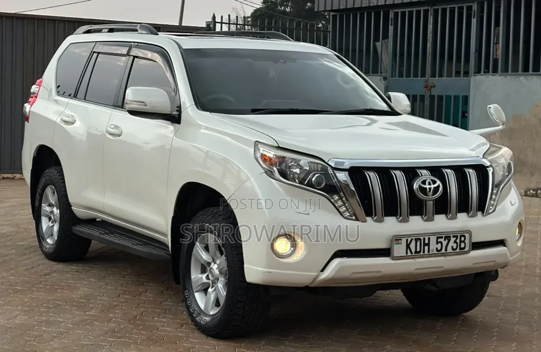 Toyota Land Cruiser Prado 2014 Off white