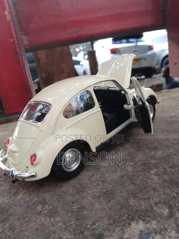 Diecast Cars - thumbnail 14
