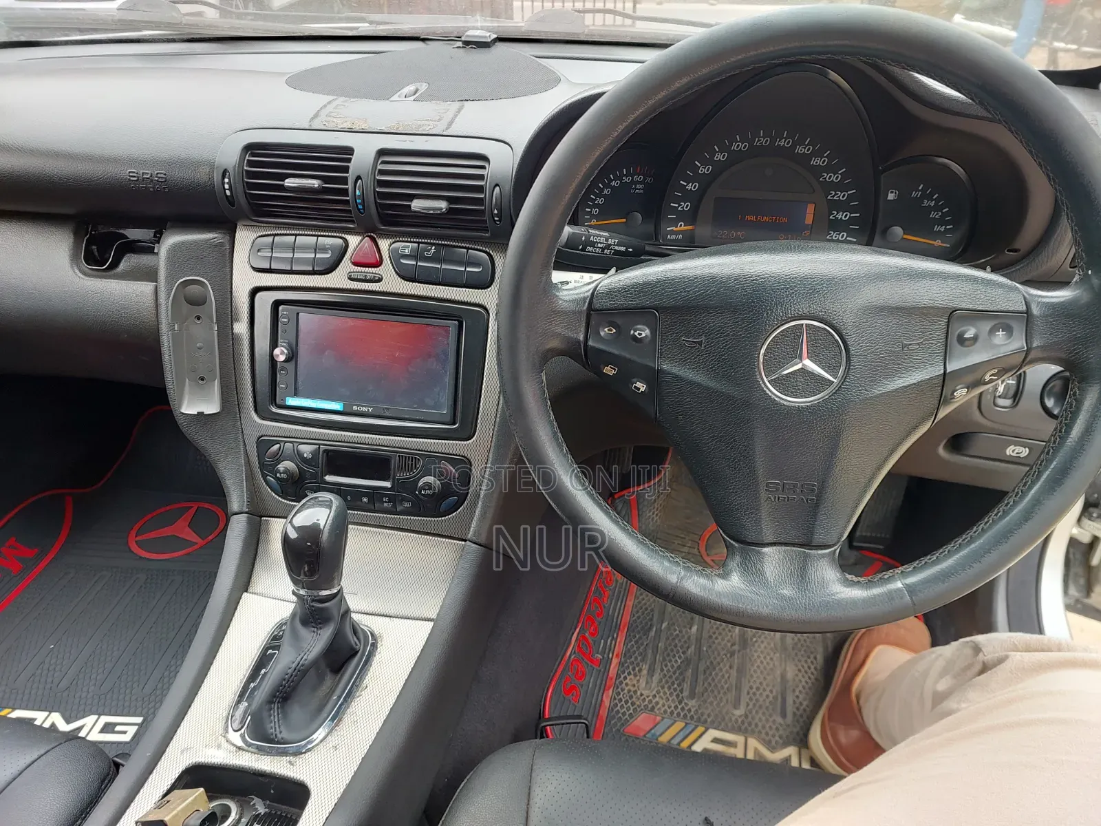 Mercedes-Benz C200 2002 Silver