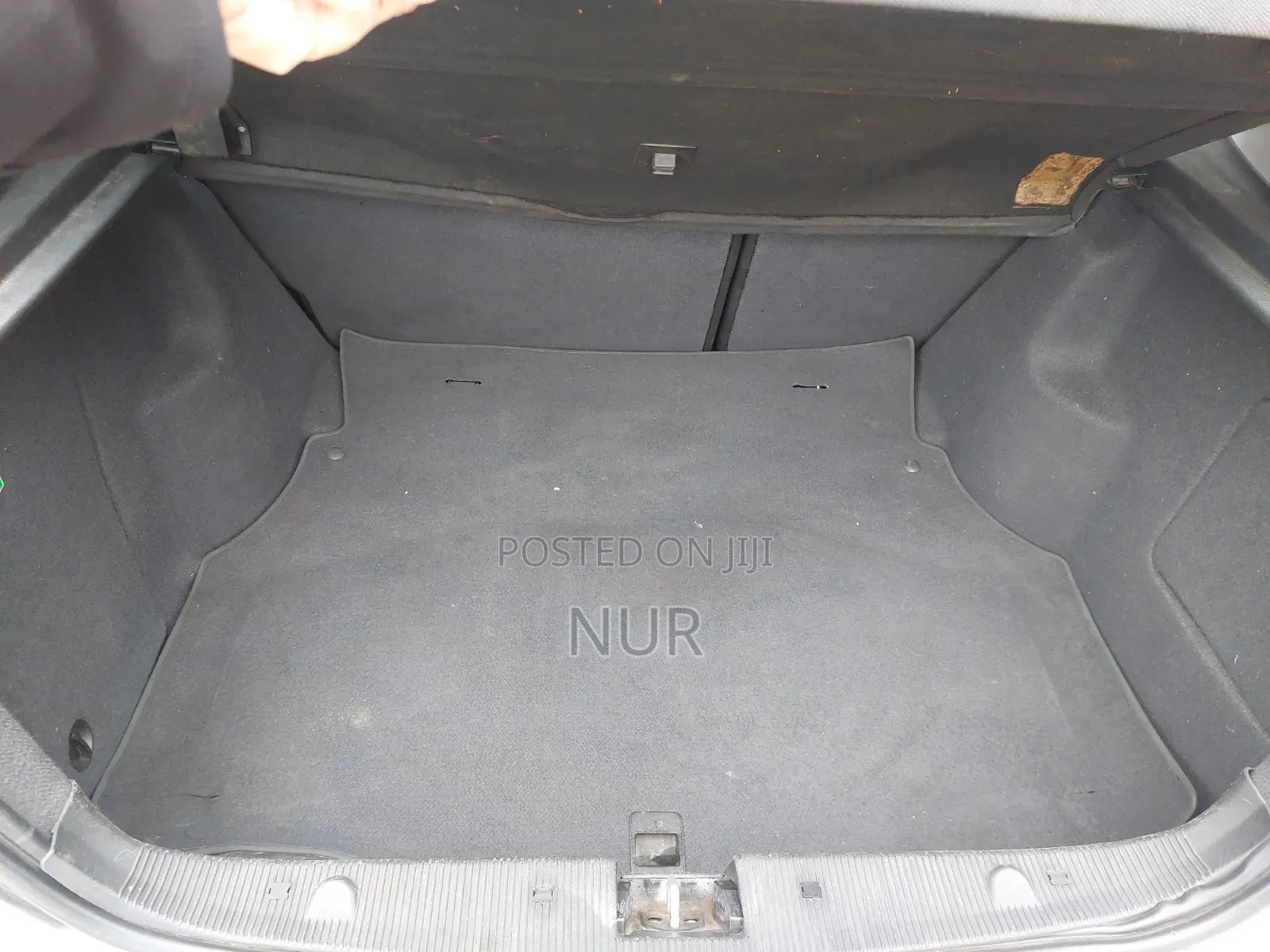 Mercedes-Benz C200 2002 Silver