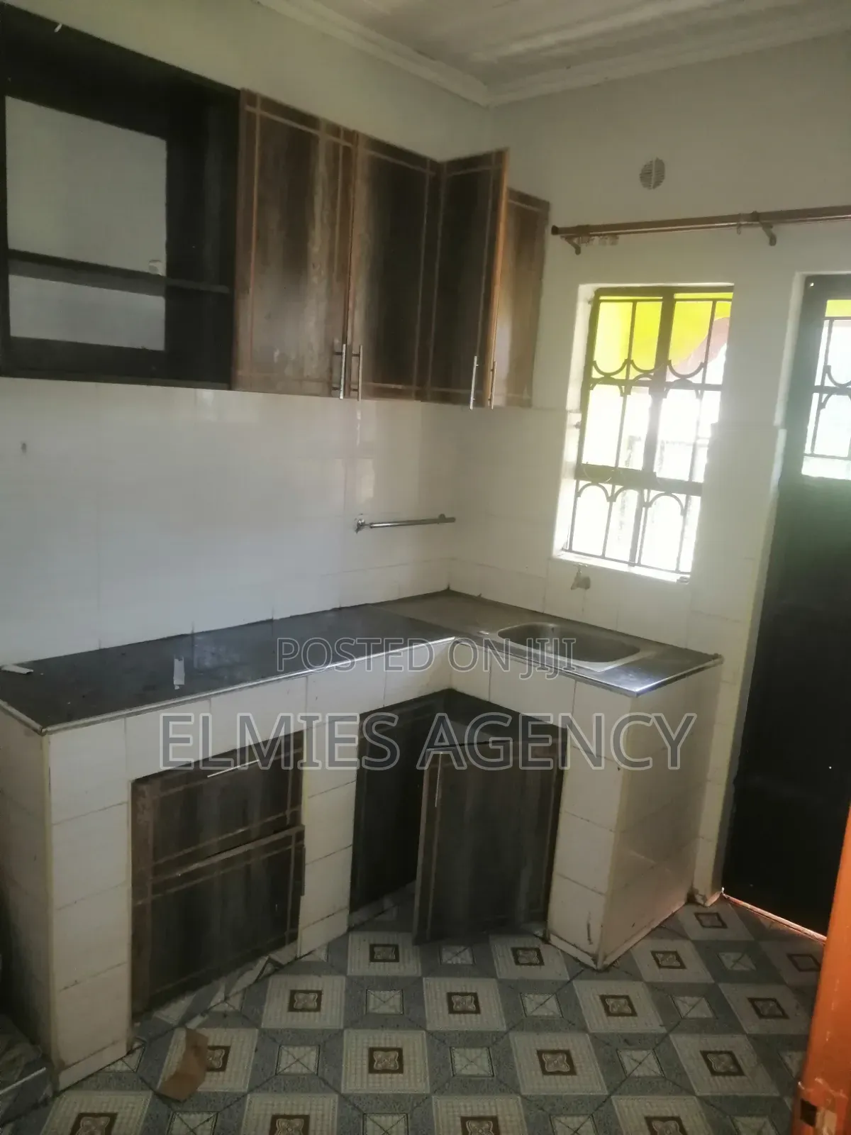 1bdrm Block of Flats in Tumsifu, Kiamunyeki for rent
