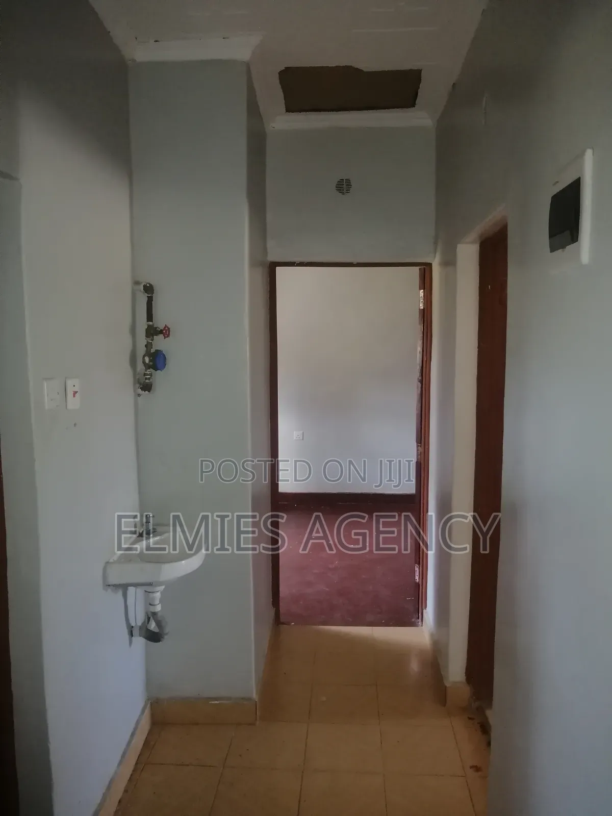 1bdrm Block of Flats in Tumsifu, Kiamunyeki for rent