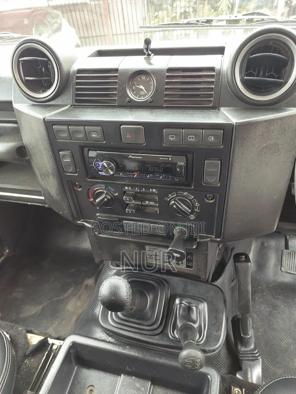 Land Rover Defender 2011 White