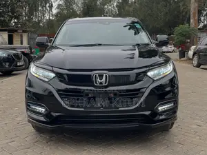 Honda Vezel 2019 Black