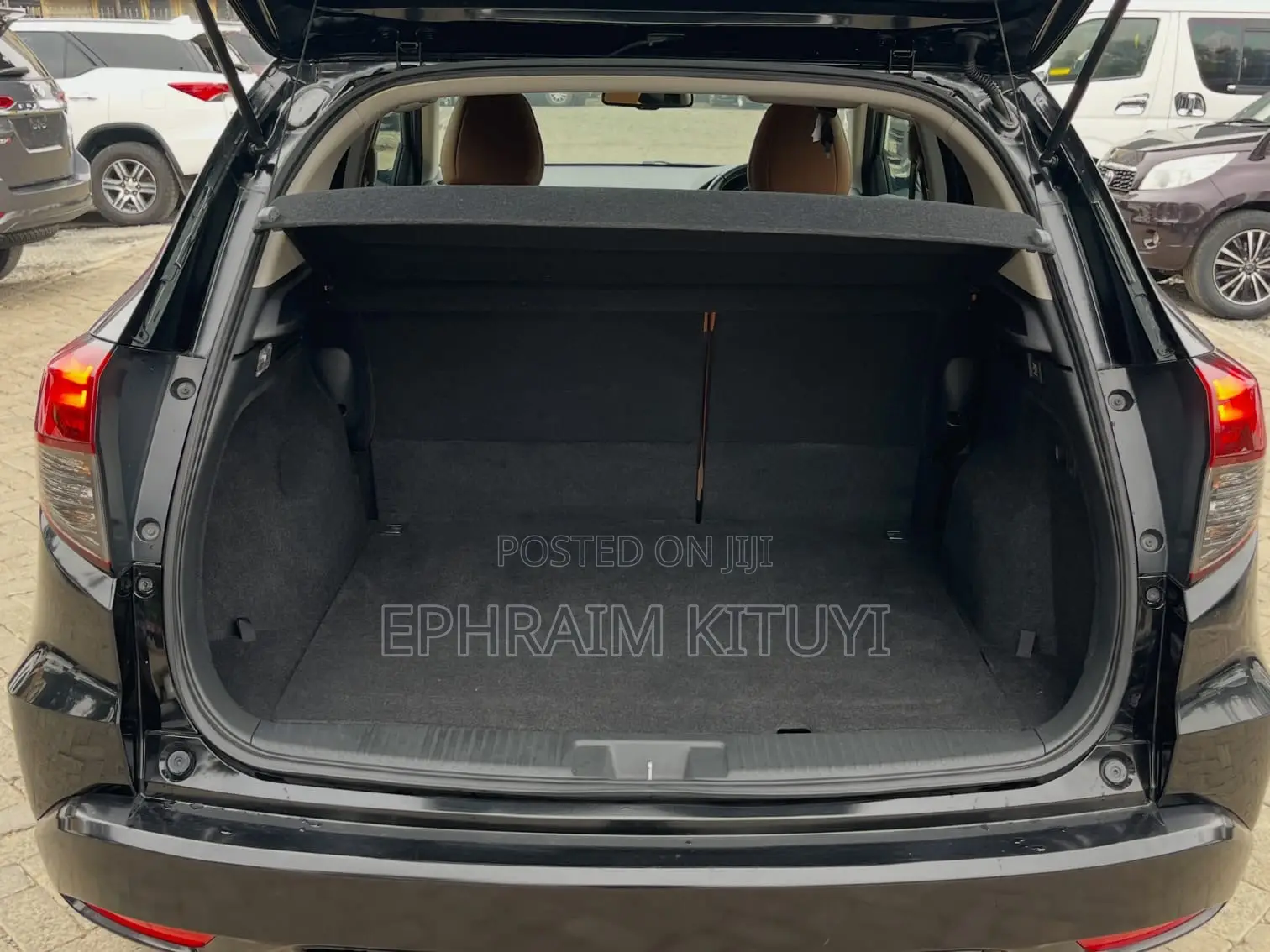 Honda Vezel 2019 Black