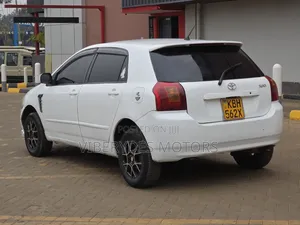 Toyota Corolla RunX 2003 White