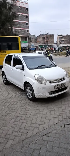 Toyota Passo 2014 White