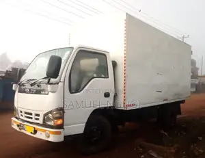 Isuzu NKR Truck