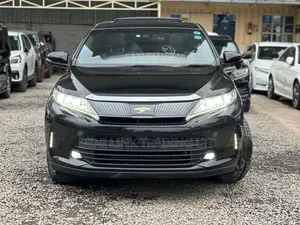 Toyota Harrier 2.0 2019 Black
